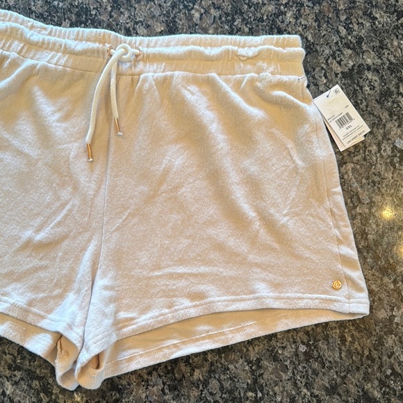 Colon fleece Women's Cream Shorts NWT XXL - Picture 2 of 10